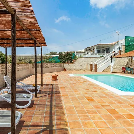 Stunning In El With Wifi Holiday home Morche